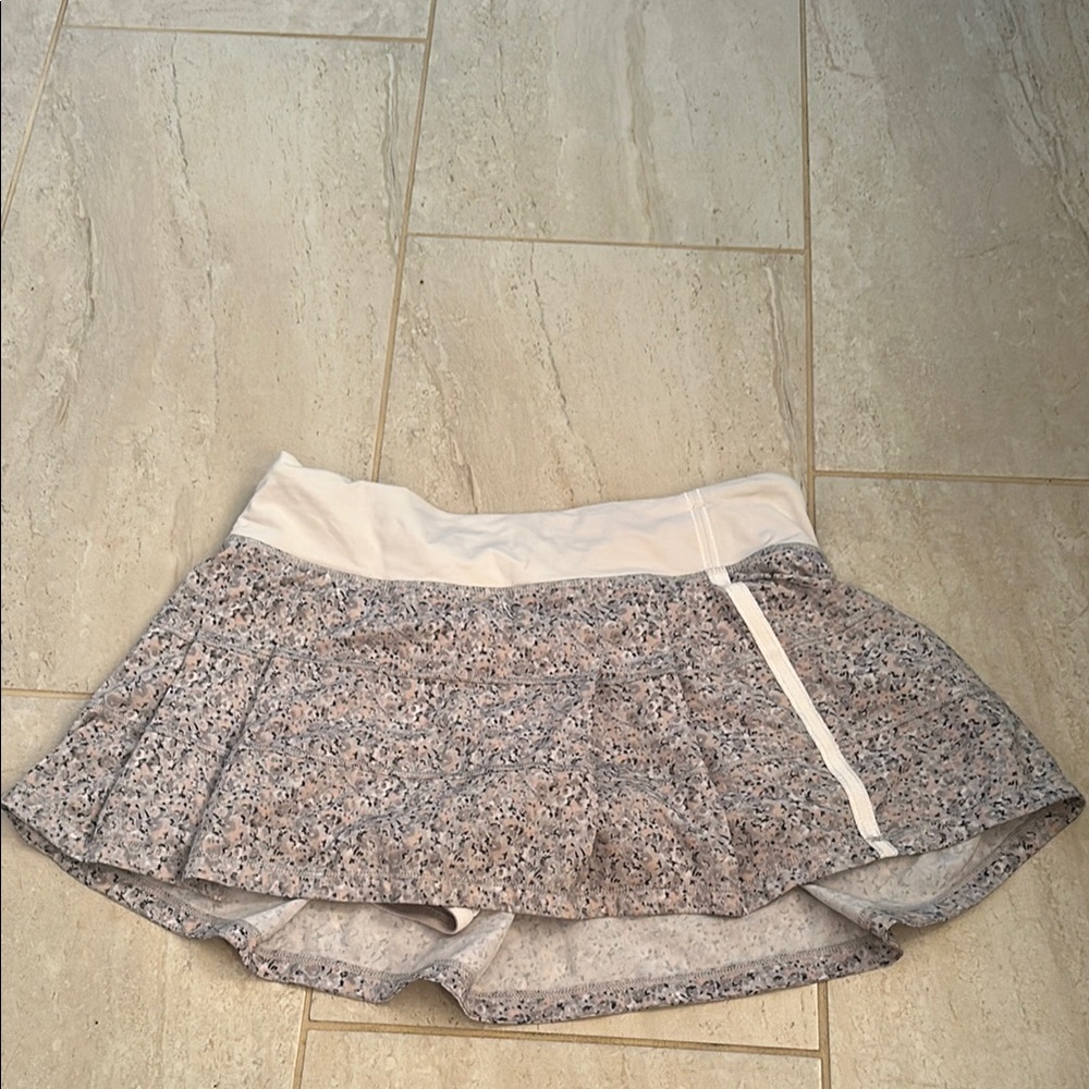 Lululemon Size 8 Run Skirt